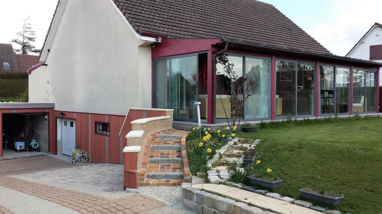 Chambre Privee Avec Salon, Garage Voiture, Velos, Motos Tourville-sur-Arques Dış mekan fotoğraf